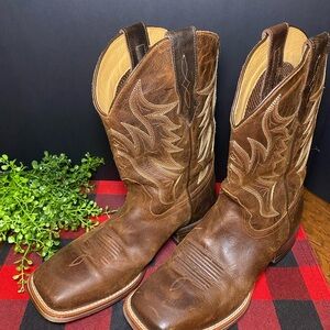 Cody James Square Toed Brown Leather Boots